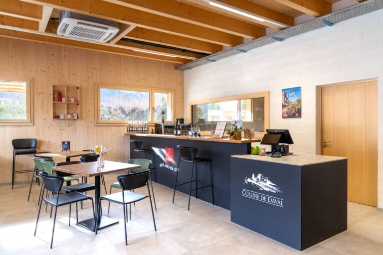 CdD25 Oenotheque 1080px 04 768x512