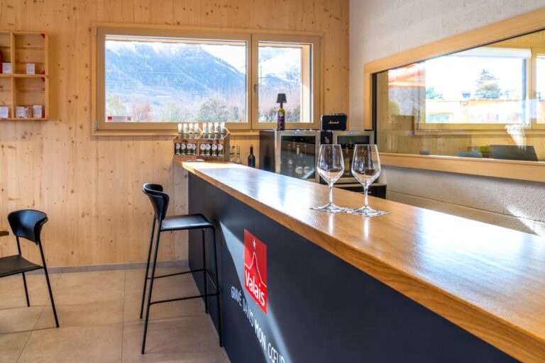 CdD25 Oenotheque 1080px 05 768x512